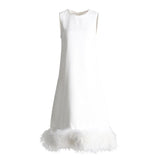 Sleeveless bandage hem stitching feather dress.