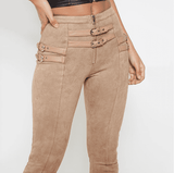 Belt decorated Khaki Pants - The Woman Concept